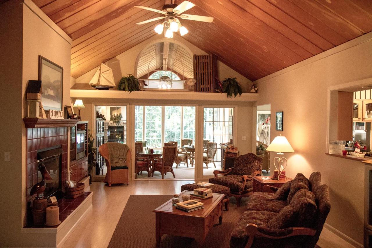 Inn At Harbour Ridge Bed And Breakfast Osage Beach Buitenkant foto