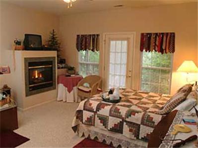 Inn At Harbour Ridge Bed And Breakfast Osage Beach Kamer foto