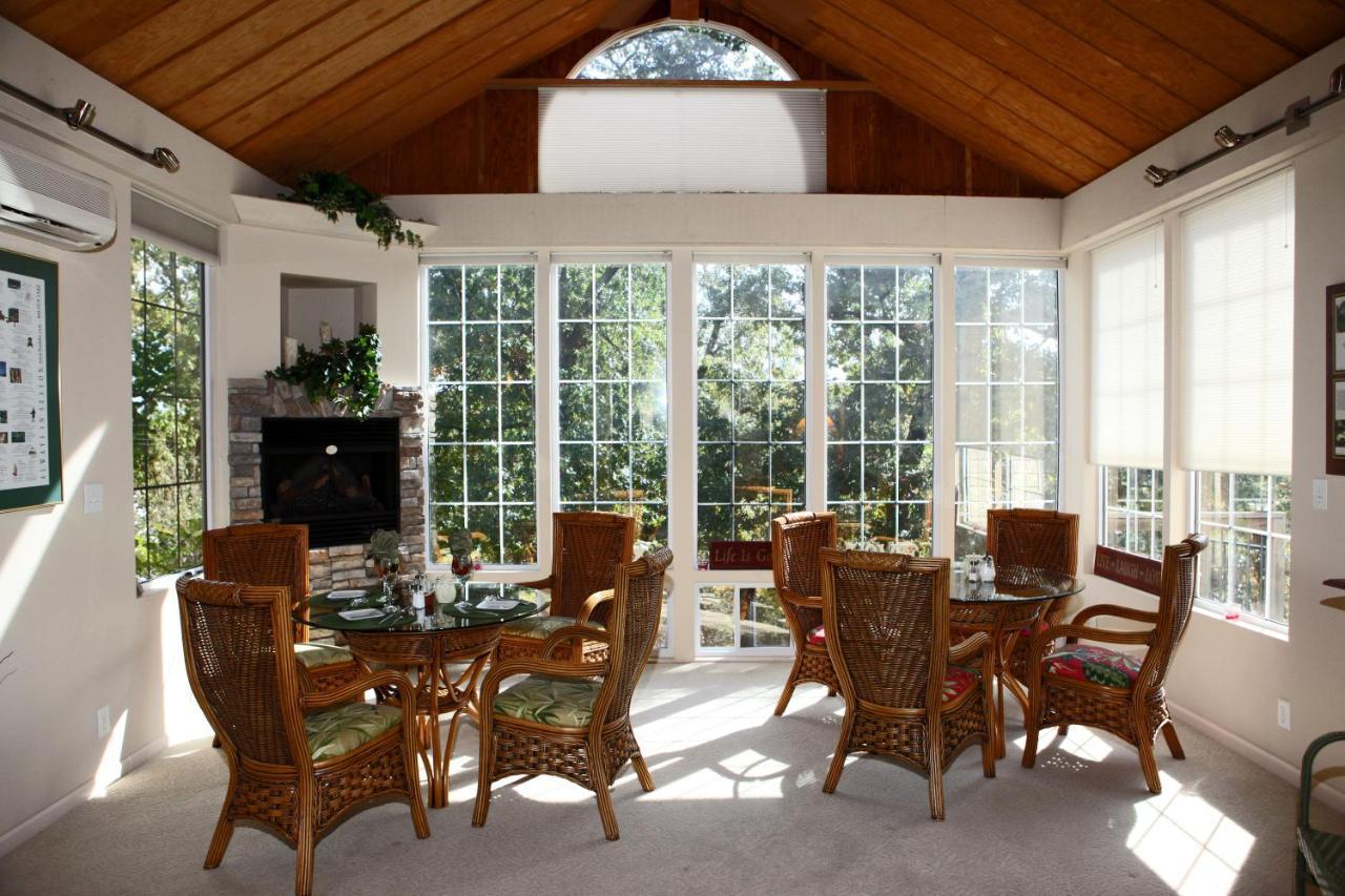 Inn At Harbour Ridge Bed And Breakfast Osage Beach Buitenkant foto