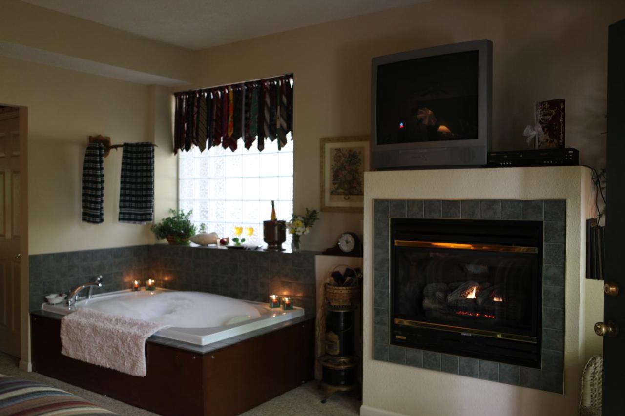 Inn At Harbour Ridge Bed And Breakfast Osage Beach Buitenkant foto